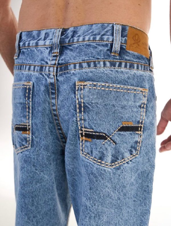 7bb15ac2-fe2f-4c8d-91ac-b7cdc8a8d3a8 Jeans Ox Horns