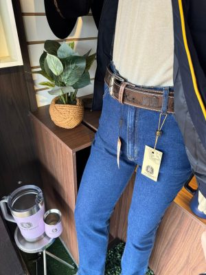 Pantalón jeans masculino.